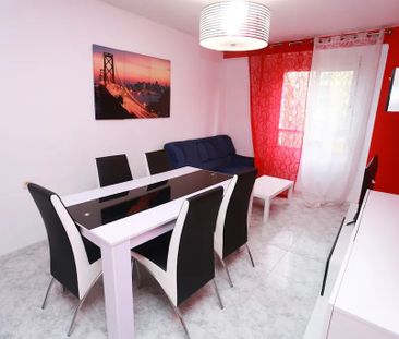 Carrer de Polo y Peyrolón, Valencia, Valencian Community 46021 - Photo 1