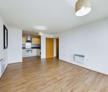 Memorial Heights, Monarch Way, Ilford, IG2 - Photo 2