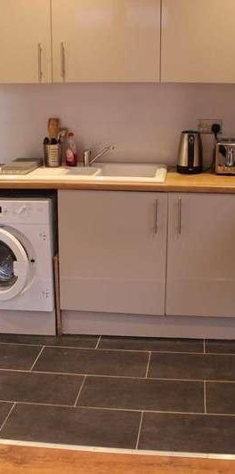 Cross Street, Belgrave, LE4 - Photo 1