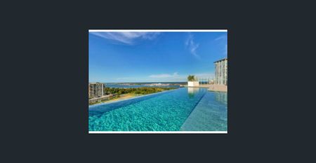 Now Leasing – Studio Apartment in Prime Southport Location - Photo 3