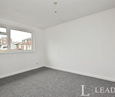 3 bedroom terraced to rent Broadoaks, Epping, CM16 - Photo 4
