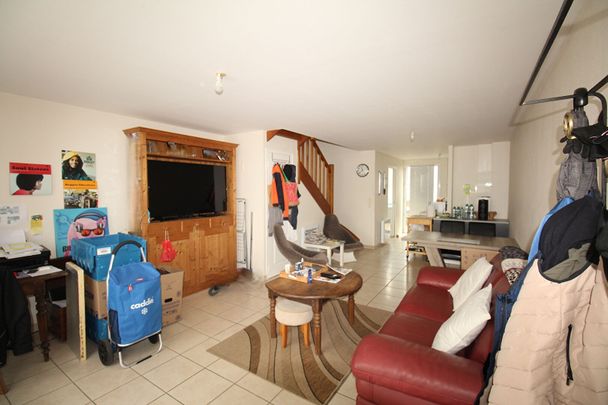 Location Appartement 3 pièces 70m² - Photo 1