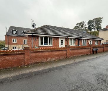 2 bedroom Flat To Let - Photo 2