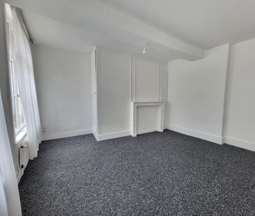 Location Appartement 67m² ST OMER 62500 - Photo 4