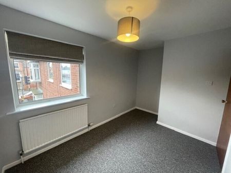 Robins Court, Newark, NG24 1QG, Property for rent - Photo 3