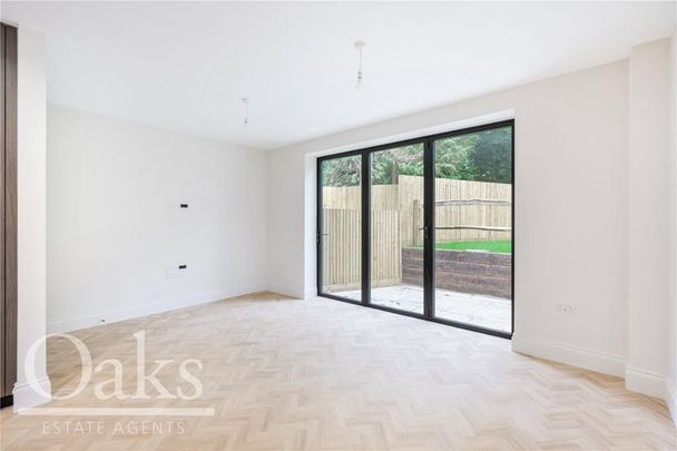 4 bedroom semi-detached house to rent - Photo 1