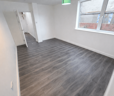 6 bedroom terraced house to rent - Photo 5