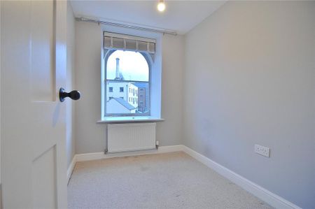 3 bedroom maisonette to rent - Photo 5