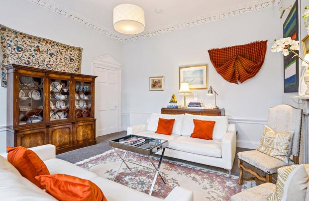 4 bedroom apartment to rent - Photo 1