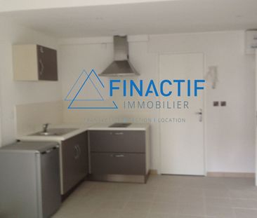 APPARTEMENT RENOVE EGUILLES - 2 pièce(s) - 33 m2 - Photo 6