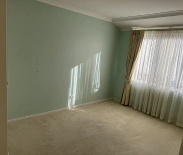 “Contemporary & Modern 4 x 2 in a Prime Location!” - Photo 3