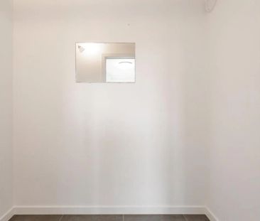 Appartement met 2 slaapkamers en autostandplaats te Roeselare - Photo 1