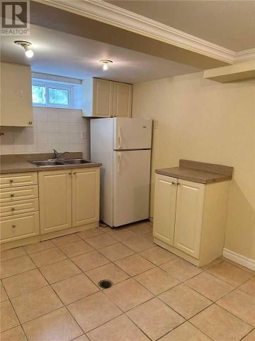 For Lease - 1745 Bathurst Street Unit# B, Toronto, Ontario - Photo 4
