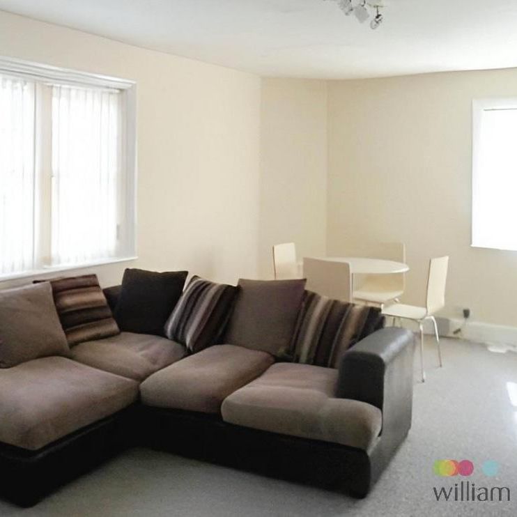 3 bedroom flat to rent - Photo 1