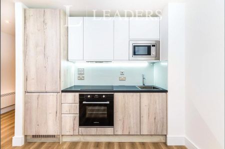 Studio to rent - Photo 3