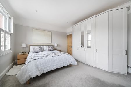 3 bedroom detached house to rent - Photo 5