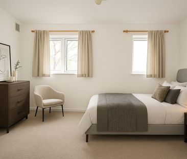 Waverley Court, Woking - Photo 4