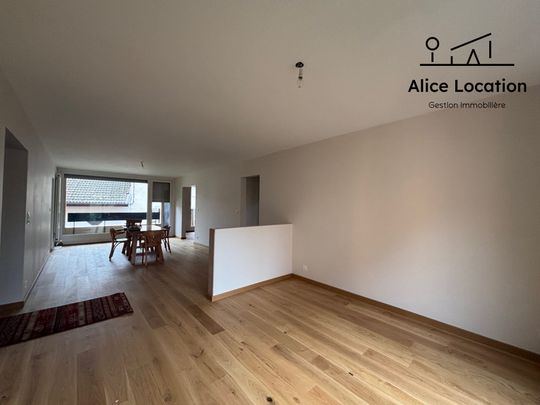 Location Appartement 4 pièces 89m² THONON LES BAINS 74200 - Photo 1