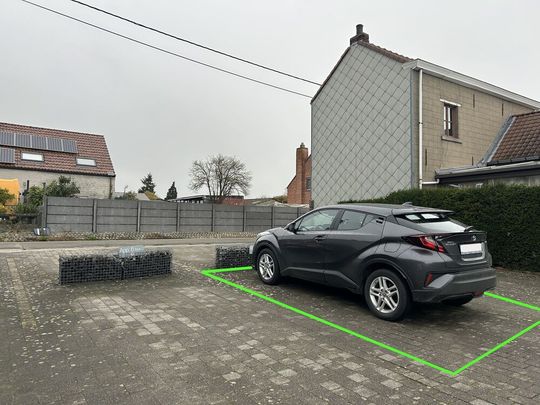 Instapklaar appartement met terras en autostaanplaats in Woubrechtegem (Herzele) - Photo 1