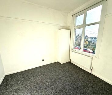 2 bedroom property to rent - Photo 1