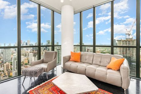 For Lease - 101 Charles Street Unit# 4704, Toronto, Ontario - Photo 2