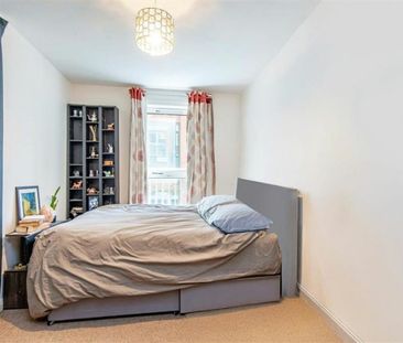 Wellesley Terrace - Photo 6