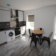 68A Flat 3 Victoria Road, Leeds, LS6 1DL - Photo 3