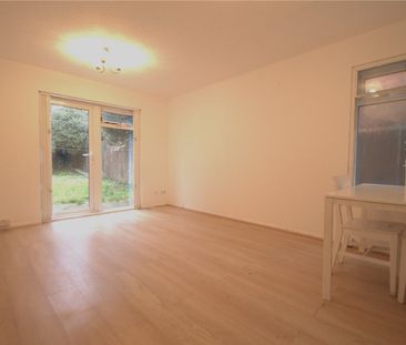 Fernleigh Close, Croydon, CR0 - Photo 4