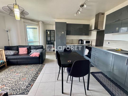 Apartment - Photo 1