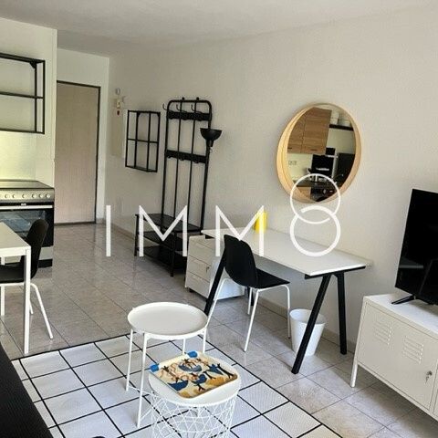Location Appartement 2 pièces 34m² MARSEILLE 6ème - Photo 1