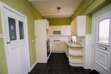 2 bedroom terraced house to rent - Photo 5