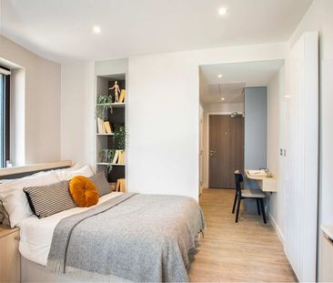 College Road - Photo 3