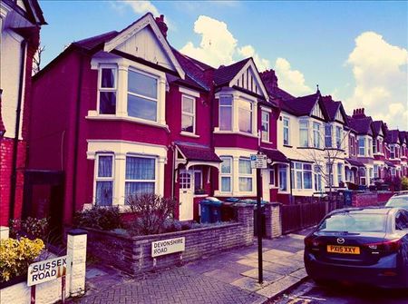 Devonshire Road, Harrow - Photo 2