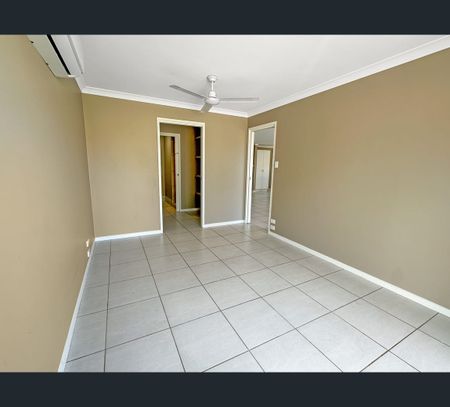 4 Regency Road, Moore Park Beach, Qld 4670 - Photo 3