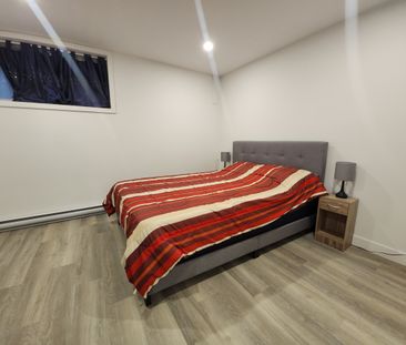 Belle maison de ville rénovée et semi-meublée. - Photo 6