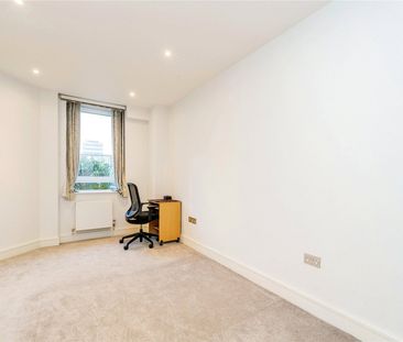 High Street, Bracknell, Berkshire, RG12 - Photo 3