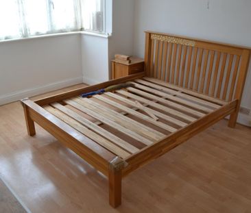 3 bedroom end of terrace house to rent - Photo 4