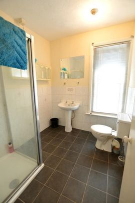 Albert Road Parkstone, Poole, Dorset, BH12 2BX - Photo 1