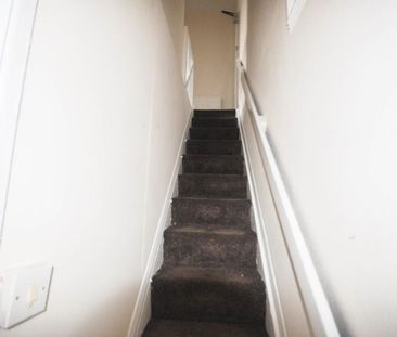 Ashburnham Road, Bedford - Photo 5