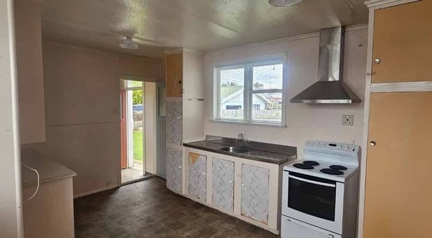 10 William Jones Drive, Otangarei - Photo 1