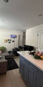 1 Bed 1Den Laneway Near Joyce Skytrain Station - Photo 3