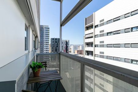 Carrer de Jerusalem, L'Hospitalet de Llobregat, Catalonia 08902 - Photo 5