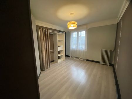 08 RETHEL APPARTEMENT T4 - Photo 3