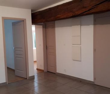 Location Appartement 1 pièce 40m² - Photo 4