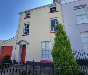 3 bedroom terraced house to rent - Photo 4