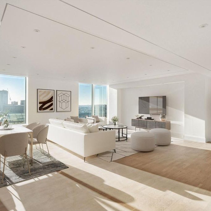 4 bedroom flat to rent - Photo 1