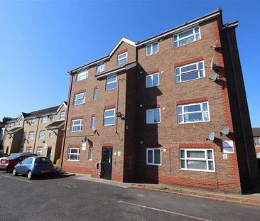 Southchurch Avenue, Southend-on-sea, SS1 - Photo 1