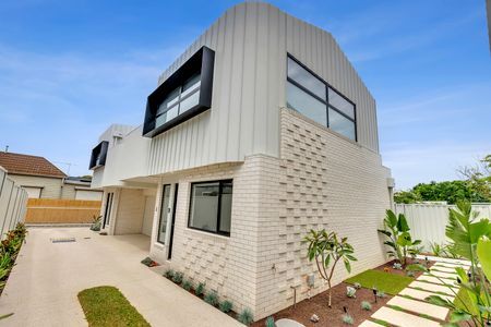 1-4/154 Separation Street, Northcote VIC 3070 - Townhouse For Rent | Domain - Photo 5