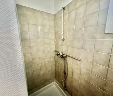 Location Appartement 3 pièces 55m² VALENCE 26000 - Photo 2