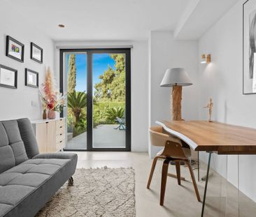 5 bedroom luxury Villa for rent in El Paraíso, Andalusia - Photo 2